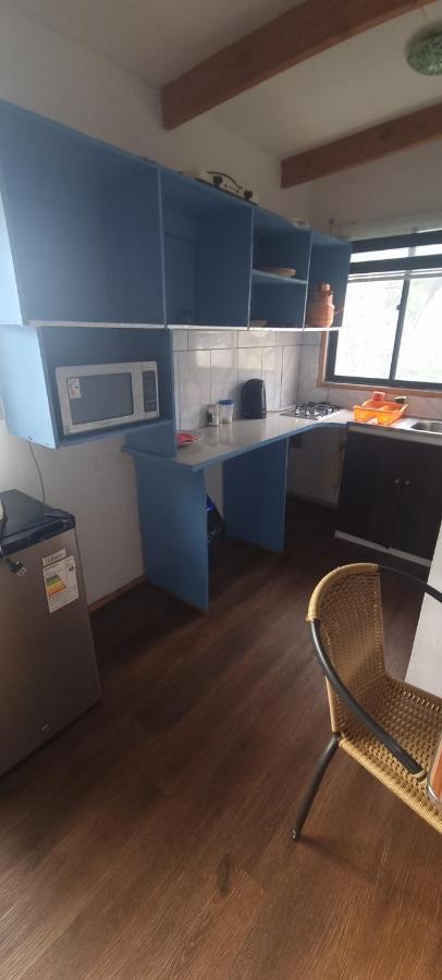 Hostal Henua Roa 2 Apartment Ханга Роа Екстериор снимка